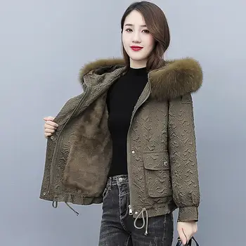 Утепленная Женская зимняя одежда, Сохраняющая тепло, Флисовое Короткое Жаккардовое Хлопчатобумажное пальто с Большим меховым воротником, корейские модные пальто